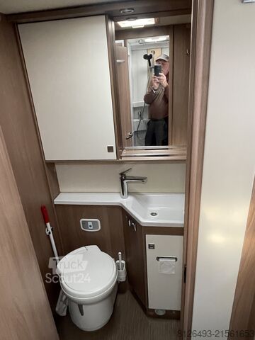 Integriertes Wohnmobil Burtsner IXEO I 728 G