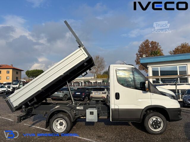 Autoutilitară basculantă Iveco Daily 35