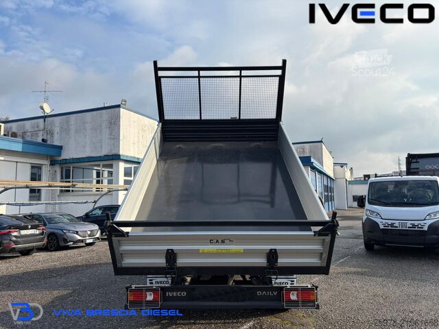 Autoutilitară basculantă Iveco Daily 35