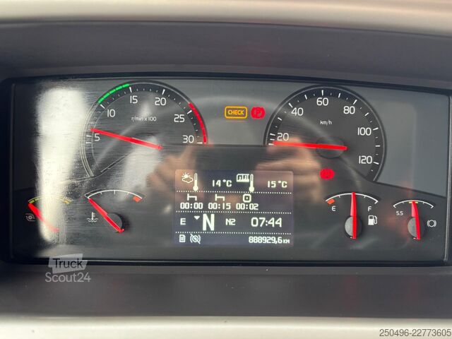 Matkailuauto Volvo B11R 9700 H 4x2 EURO 6 / AC / AUXILIARY HEATING...