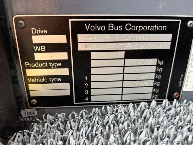 Matkailuauto Volvo B11R 9700 H 4x2 EURO 6 / AC / AUXILIARY HEATING...