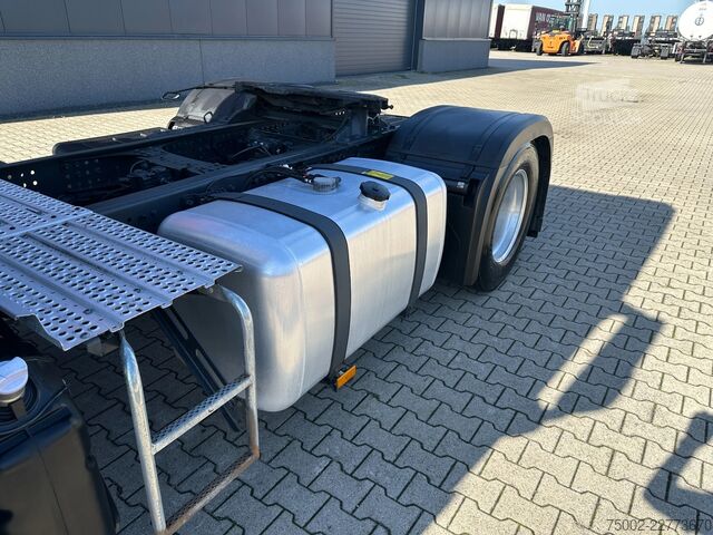 Substancje niebezpieczne Mercedes-Benz Actros ACTROS 1846 / EURO-6E / ADR / PTO