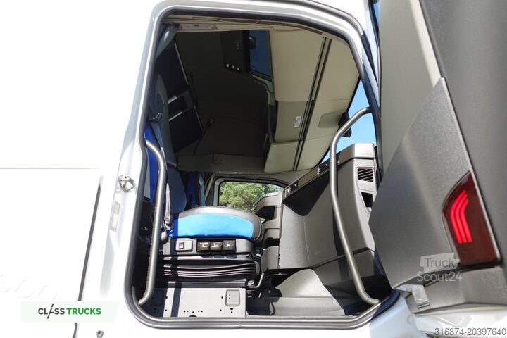 стандартний тракторний агрегат VOLVO FH 500 Globetrotter XL Varios