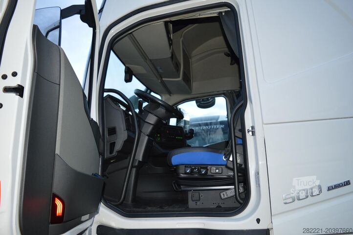 Tracteur standard VOLVO FH 500 Globetrotter XL Varios