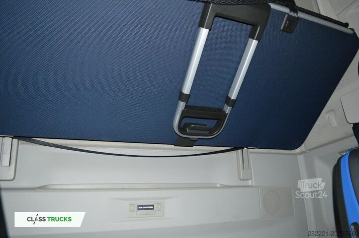 Tracteur standard VOLVO FH 500 Globetrotter XL Varios