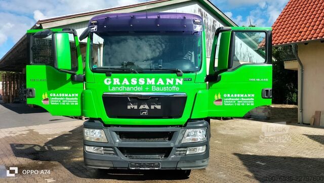 Nákladní automobil na obilí MAN TGS 18.440