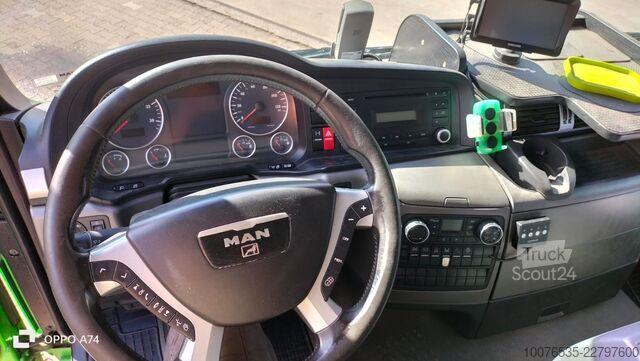 Nákladní automobil na obilí MAN TGS 18.440