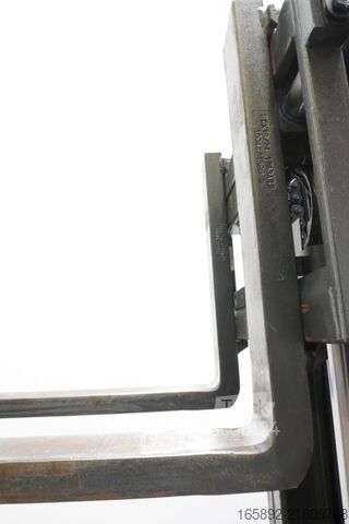 Retraktorový vozík Linde R 14 G 1120