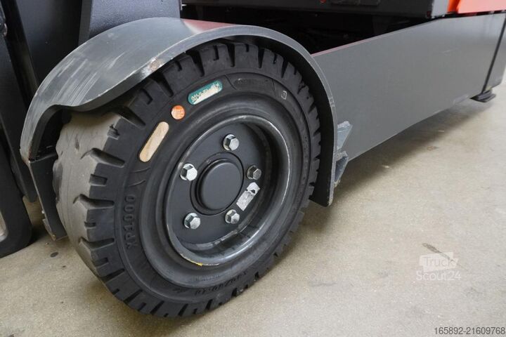 Retraktorový vozík Linde R 14 G 1120