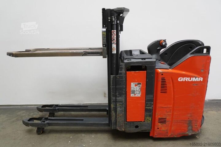 Ruční vysokozdvižný vozík Linde D 12 SP 133