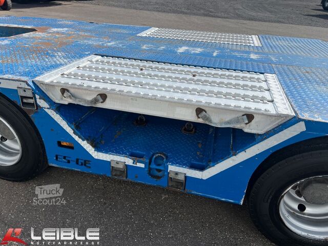Semirremolque de plataforma baja ES-GE 3.SOU-1N-RM Mega-Teleskopierbar-Radmulden-TOP-