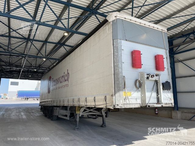 Ανοιχτό ημιρυμουλκούμενο με μουσαμά Schmitz Cargobull Curtainsider Standard
