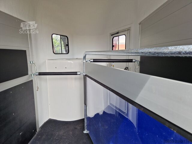 Remolque de transporte de caballos Cheval Liberté Gold ORIGINS Alu Sattelkammer Neu