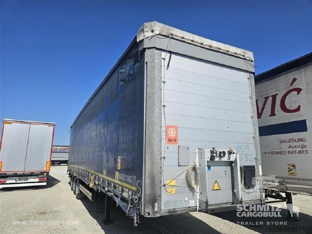Open semitrailer with tarp Schmitz Cargobull Semitrailer Curtainsider Mega