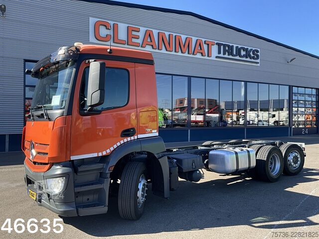 Chassis com cabina Mercedes-Benz ANTOS 2533 Euro 6 Chassis Cabine