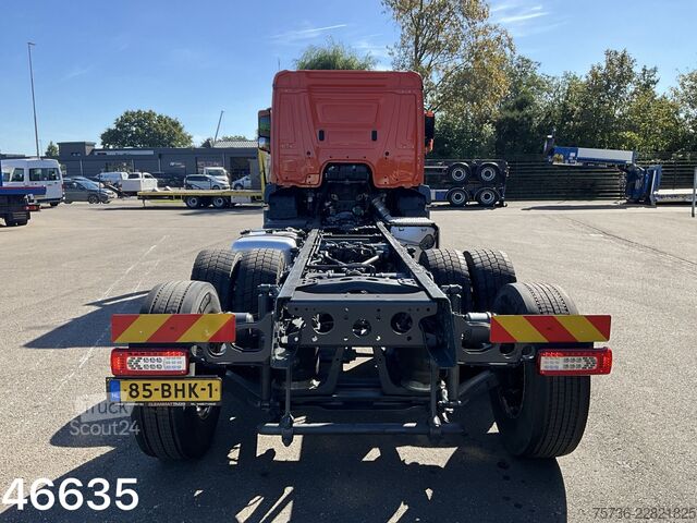 Chassis com cabina Mercedes-Benz ANTOS 2533 Euro 6 Chassis Cabine