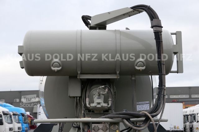 Semiremorcă  Louault SR 24 Liebherr  Betonmischer Lenkachse 