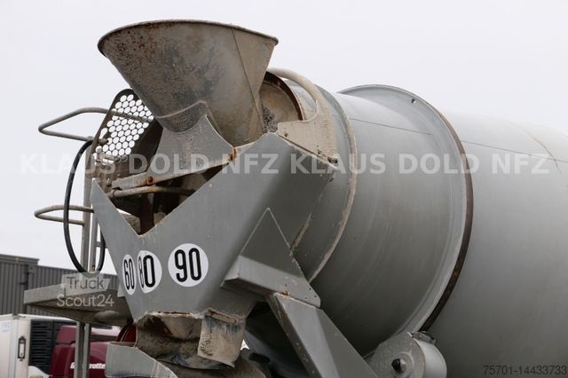 Semiremorcă  Louault SR 24 Liebherr  Betonmischer Lenkachse 