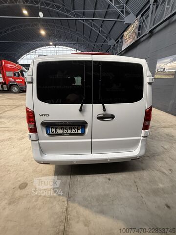  Mercedes-Benz Vito