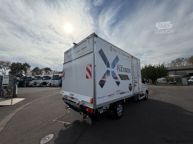 Boxvogn RENAULT MASTER MIT HUMBAUR KOFFERAUFBAU