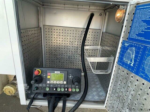 Arbetsplattform lastbil Volvo FM9 mit Bronto Skylift E22ALR Arbeitsbühne