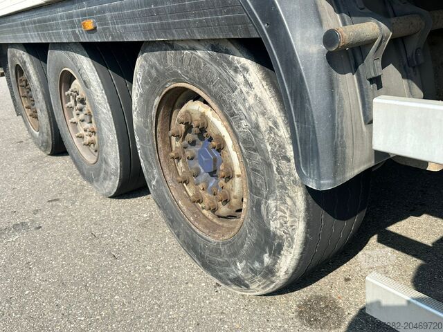 Transporte refrigerado/congelado Gray and Adams Meat Hook Thermo King SLXE 400