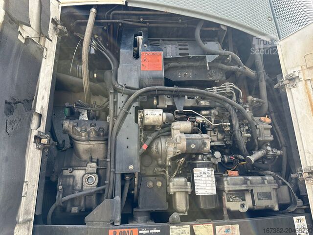 Refrigerated/frozen transport Gray and Adams Meat Hook Thermo King SLXE 400