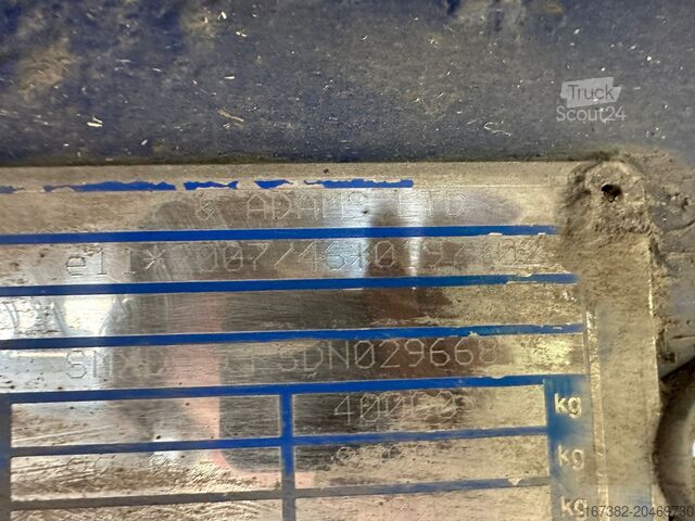 Refrigerated/frozen transport Gray and Adams Meat Hook Thermo King SLXE 400