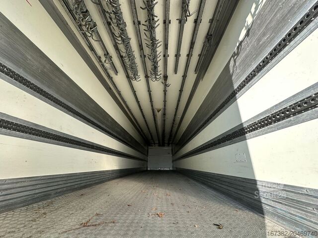 Transporte refrigerado/congelado Gray and Adams Meat Hook Thermo King SLXE 400