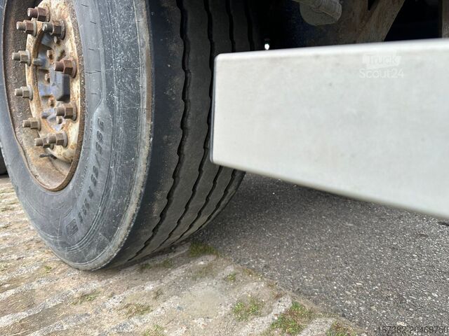 Transporte refrigerado/congelado Gray and Adams Meat Hook Thermo King SLXE 400