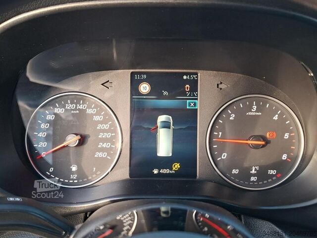 Furgon blaszak Mercedes-Benz VITO 116 NEUES MODELL KAMERA NAVI MBUX TEMPOMAT