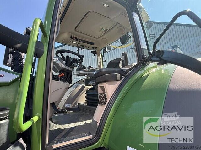 Traktori Fendt 720 VARIO S4 Profi Plus