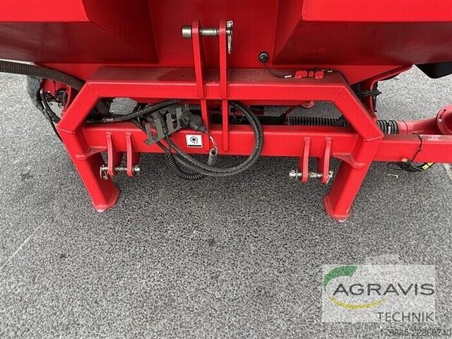Precizna sejačica Väderstad TEMPO TPV 8 + Fronttank FH 2200