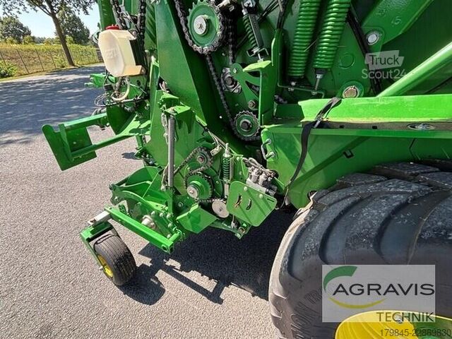 Balirka (kmetijstvo) John Deere V461R