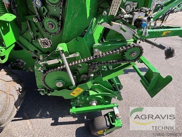 Balirka (kmetijstvo) John Deere V461R