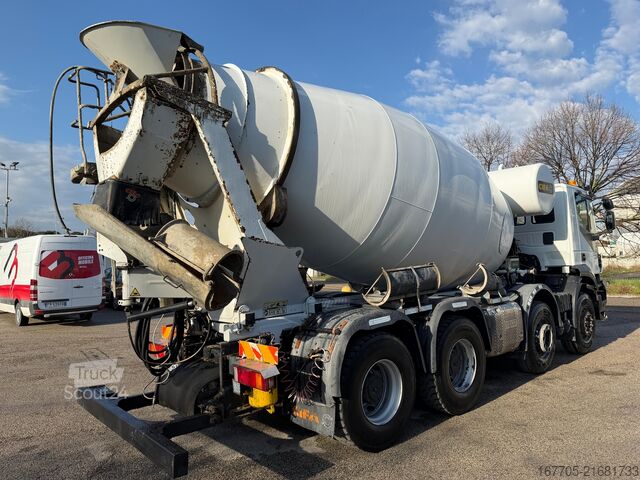 Avtomešalec betona Iveco TRAKKER 500