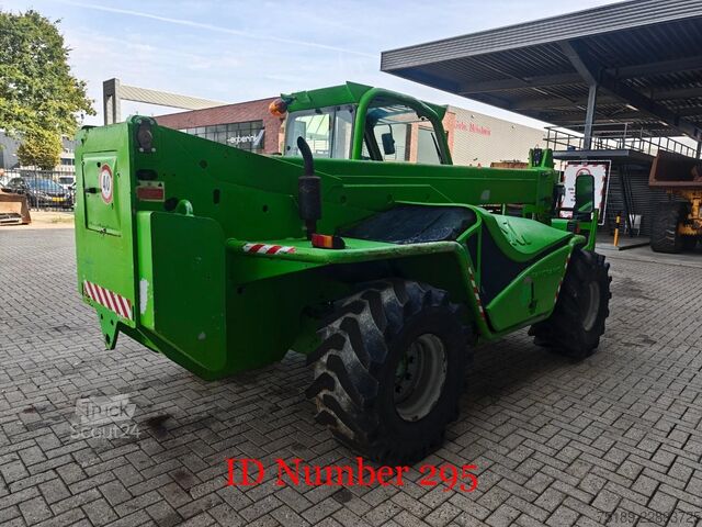 телескопичен товарач Merlo P72.10 Panoramic