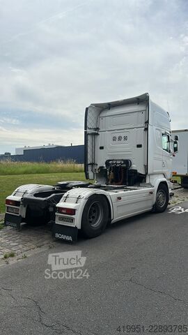 Tractor estándar SCANIA R 490
