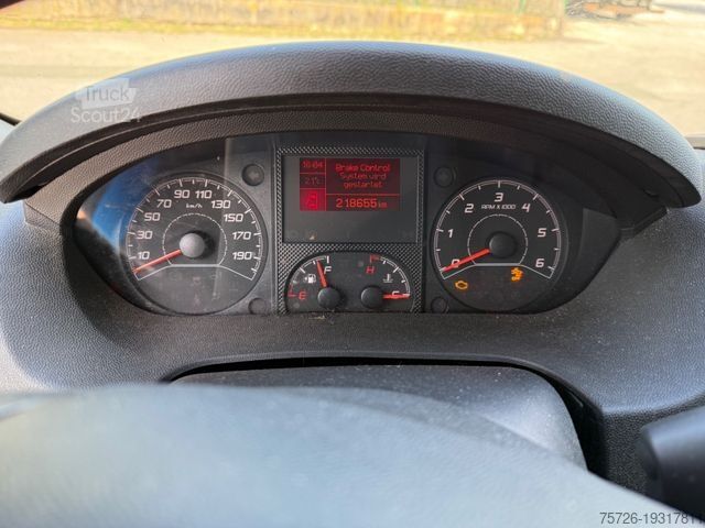 Κλειστό βαν PEUGEOT Boxer 330 L1H1 Asphalt BlueHDi 120,Motorschaden