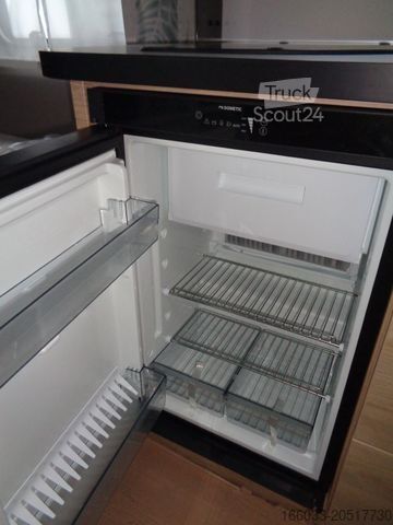 Wohnwagen WEINSBERG CaraOne 390 QD -neu- Mod. 26 *viele Extras*