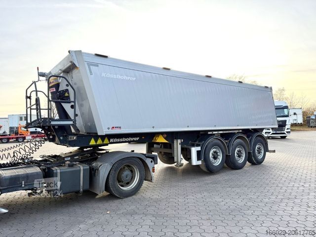 Semirremolque volquete KÄSSBOHRER K.SKA Aluminium Kipper 30m³ Top Zustand
