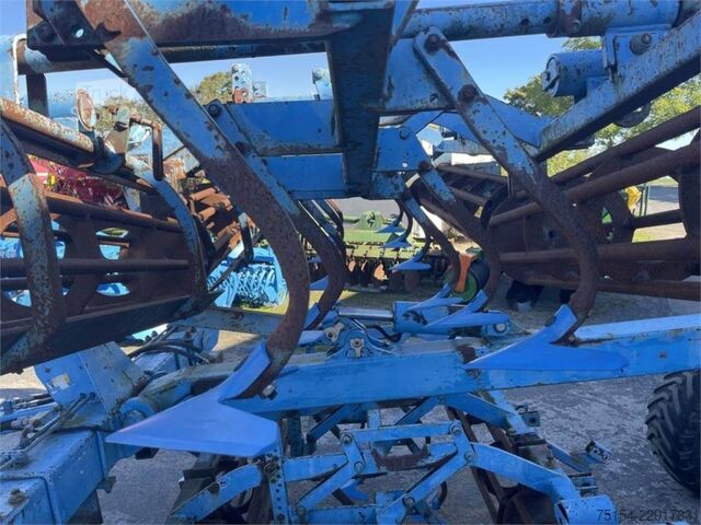 آلة حفر البذور المركبة Lemken Kompaktor K 600 A