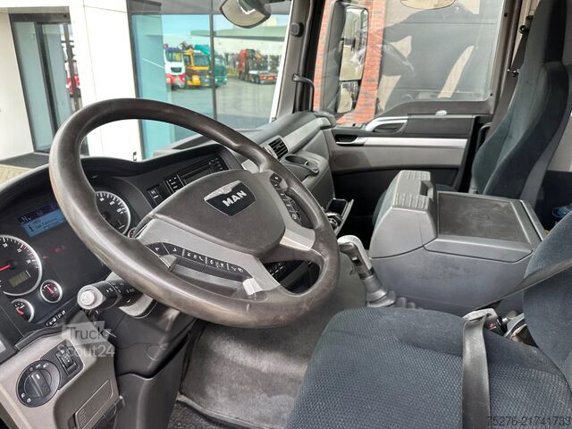 Camión grúa MAN TGS 26.480 6x4 HIAB 377-8 , winch Euro 6