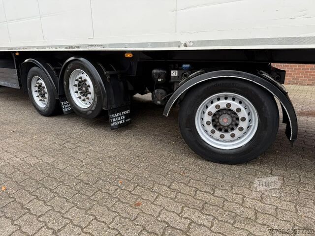 Transport refrigerat/congelat Schmitz Cargobull Carrier vector 1850 Frigo AS-2 Liftas Stuuras 2...