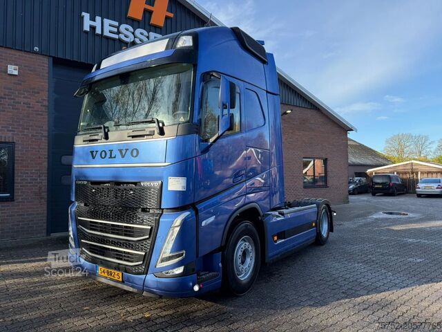Standard-SZM Volvo FH 460 Globetrotter XL 2x tank Standairco 405.3...