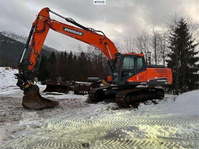 Other Doosan DX225 LC 5 excavator w/ rotor tilt, Cleani