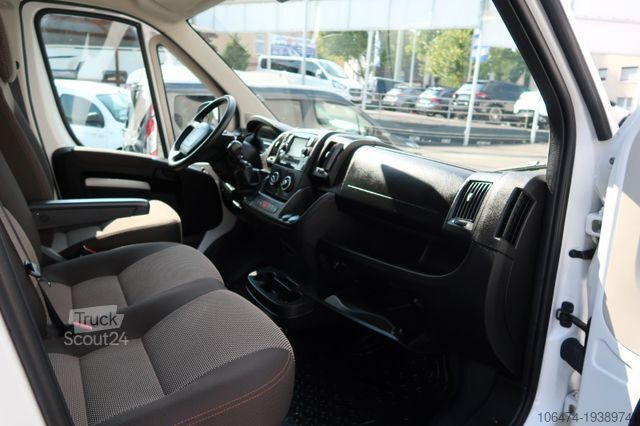 Κλειστό βαν PEUGEOT Boxer 335 L3H2 Pro BlueHDi 140 S # Navi # Regale