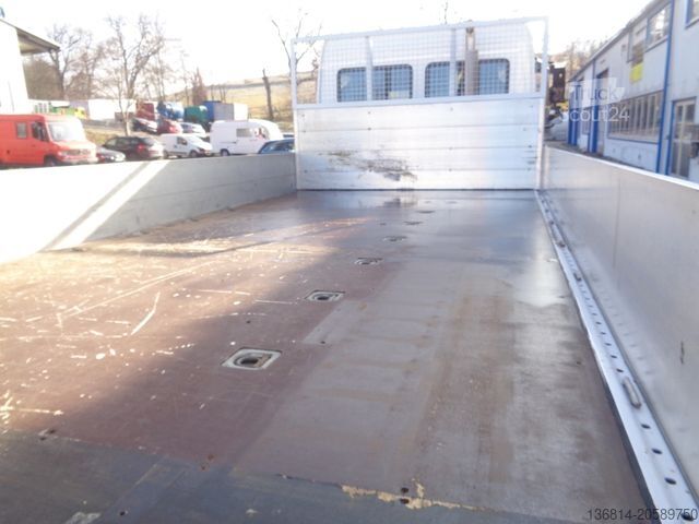 Furgone pick-up MERCEDES-BENZ Atego 821 Palfinger PK4200 Sperre 3-Sitzer