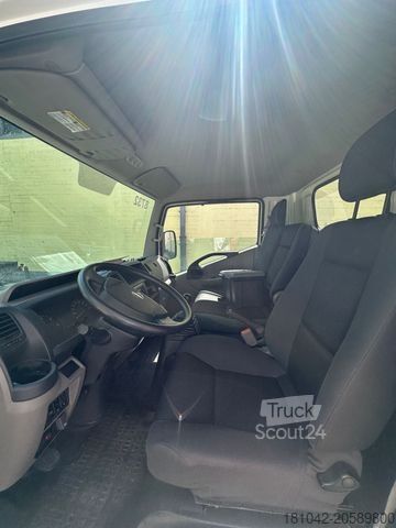 Autocarro con piattaforma di lavoro RUTHMANN TB 270.2