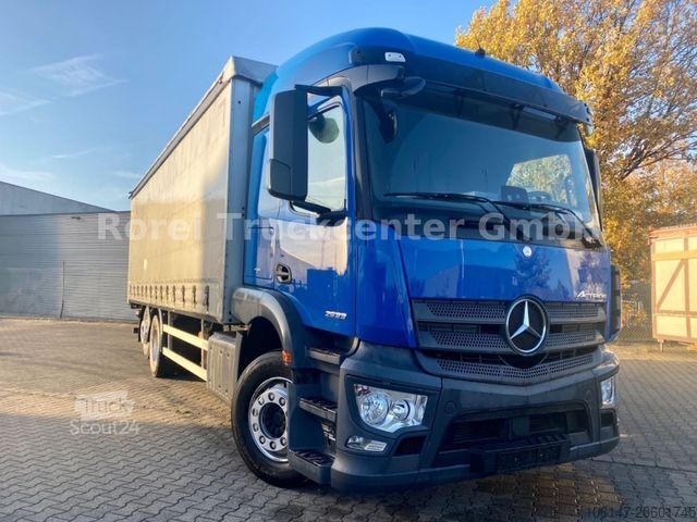 Camión plataforma con toldo MERCEDES-BENZ 2533L Antos E6, L-Haus, Klima,Edscha, LBW 3to